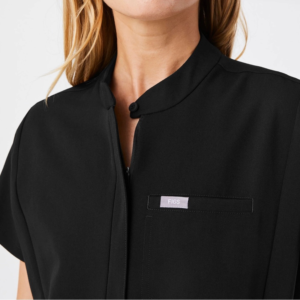Figs Black Women's Track Suit - Picture 3 of 3